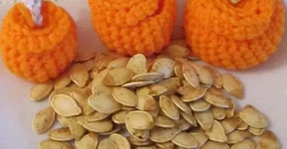Cooking With Kids: Roasted Pumpkin Seeds