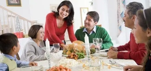 Keep the Holidays Happy: The Do's and Don'ts for Talking with Family and Friends