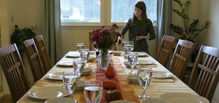 Thanksgiving: A Perfect Time to Learn How to Set the Table