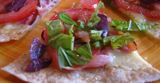 “Foodie” Fun for Kids: Rice Tortilla Pizza