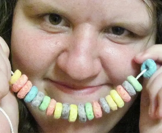 Novel Distraction Toys for Children from Everyday Things