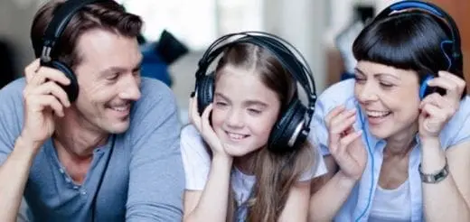 Tech the Halls and Transform Screen Time to Sharing Time