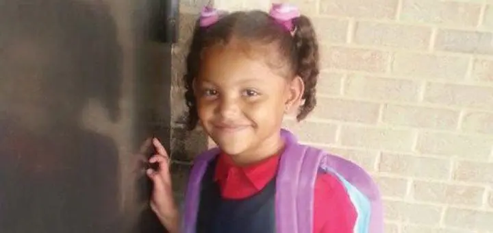 2014 Cover Winner: Mariana Pacheco