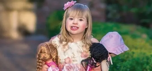 2017 Cover Winner: Amelia Grace Vitacco