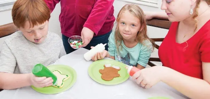 {Hacks for Stress Free} Cookie Decorating with Kids