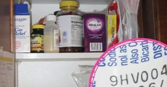 10 Tips to an Organized Medicine Cabinet