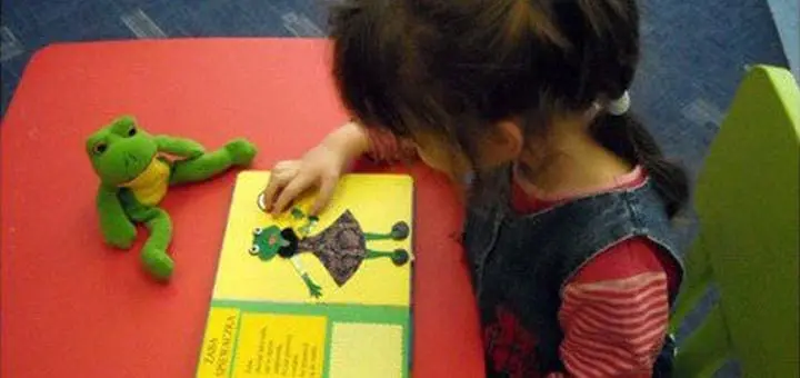 Making Touch Books for Blind Children