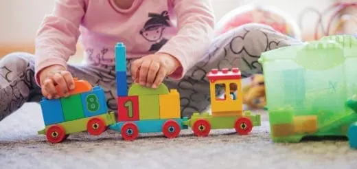 Let’s Talk Toys The Gifts that Keep on Giving... Language