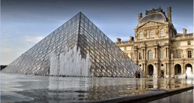 Adventure: Louvre
