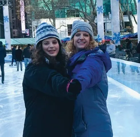 Lizzie and Julie Hornok