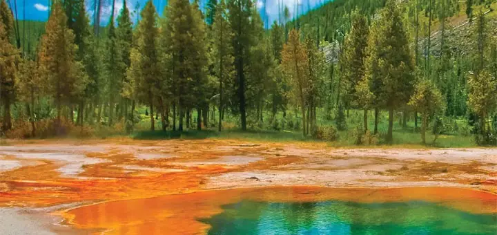 Mommys Timeout Grand Prismatic Overlook in Yellowstone National Park